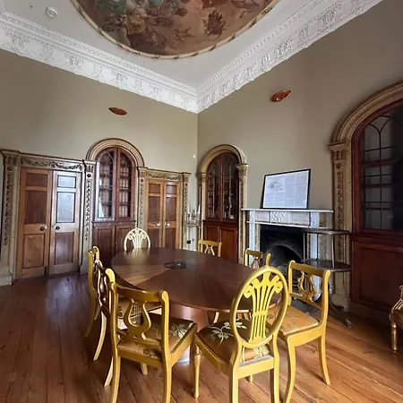 Uppercourt Manor Hotel