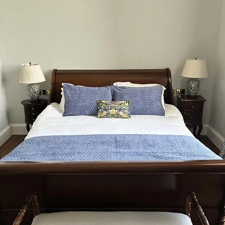 Hotel Uppercourt Manor *